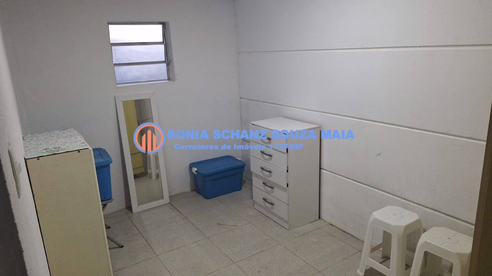 Casa à venda com 3 quartos, 60m² - Foto 5